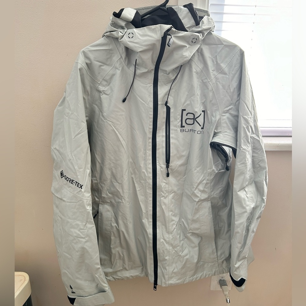 Women’s Burton AK Gore Tex Ski/Snowboard Jacket